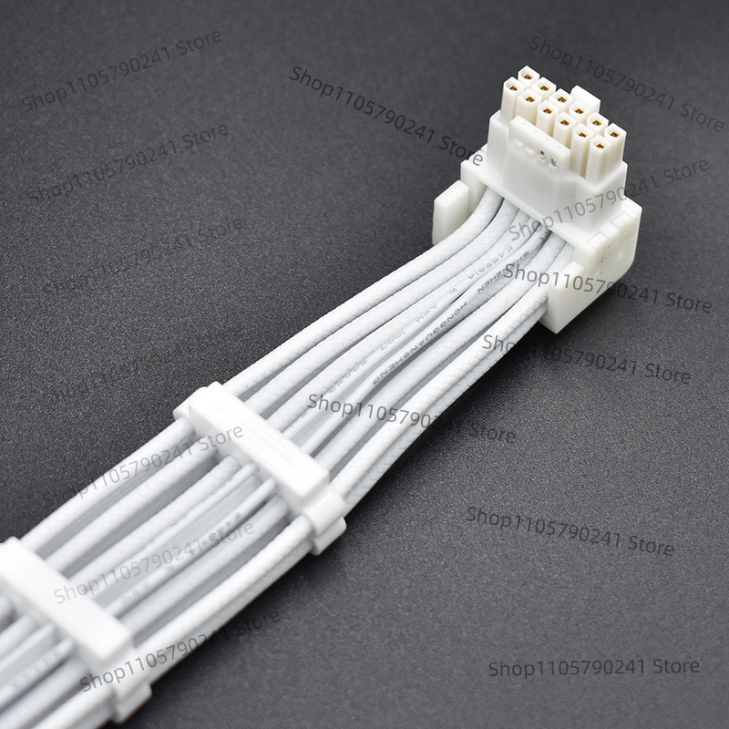 Cavo Bianco Intrecciato 16AWG  - Dual 8Pin To 16Pin 12Vhpwr Cable recensione e prezzo