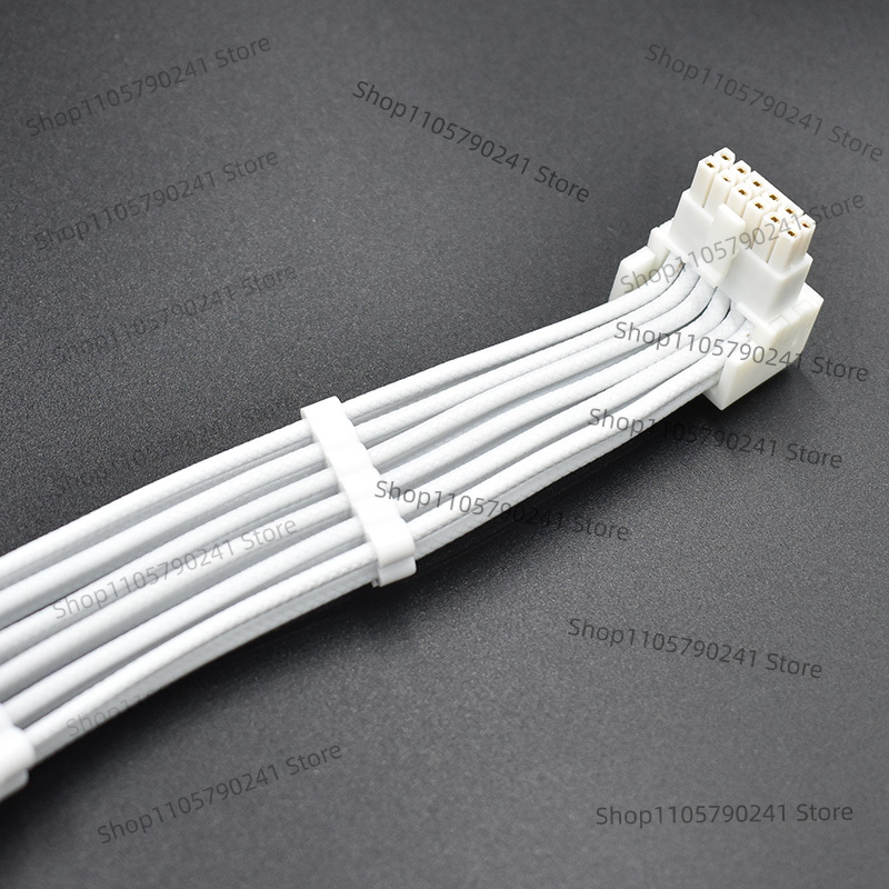 Cavo Bianco Intrecciato 16AWG  - Dual 8Pin To 16Pin 12Vhpwr Cable recensione e prezzo